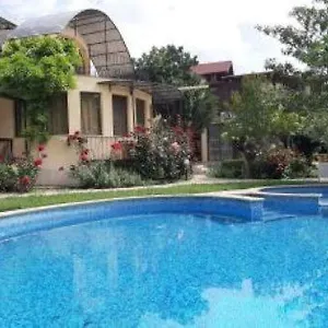 Maison d'hôtes Complex Maxim